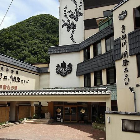 Kinugawa Kokusai Hotel Nikko Exteriör bild