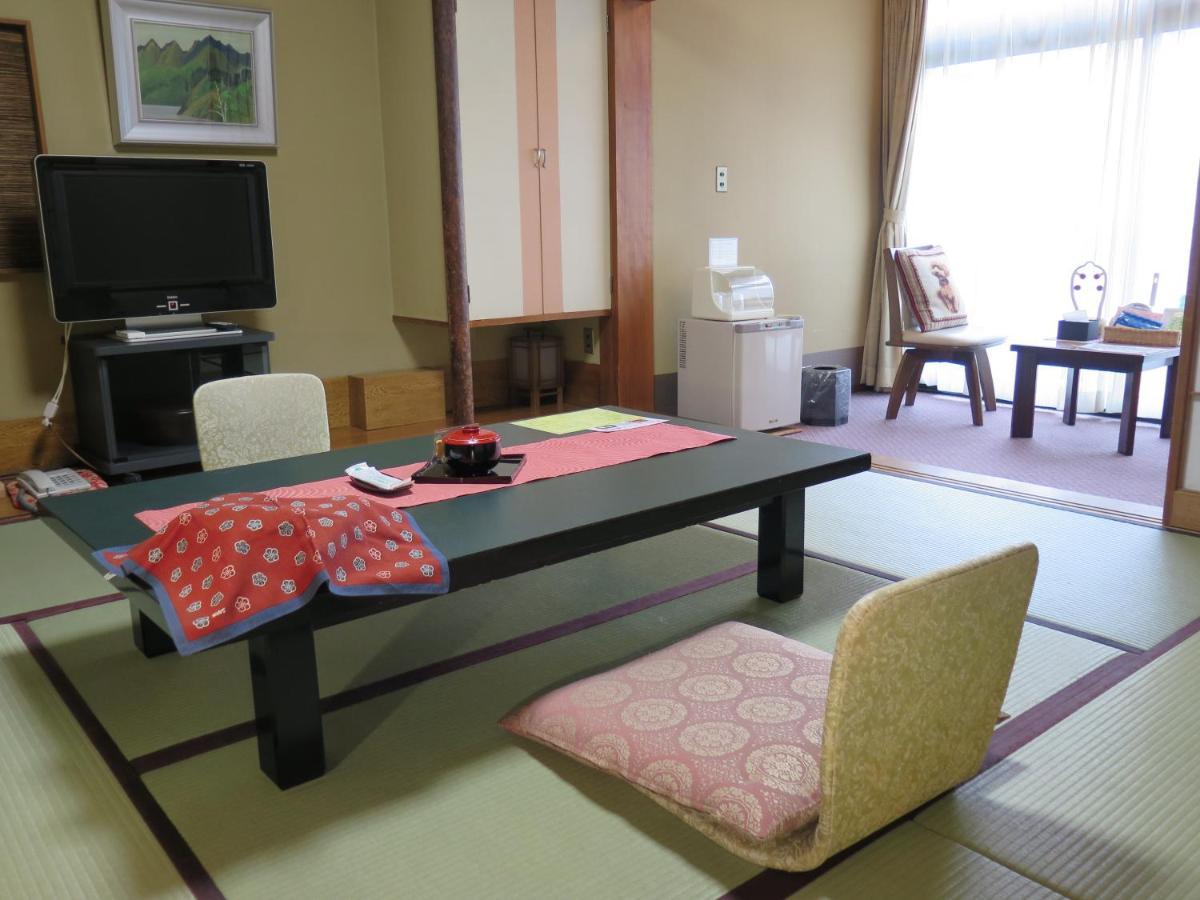Kinugawa Kokusai Hotel Nikko Exteriör bild