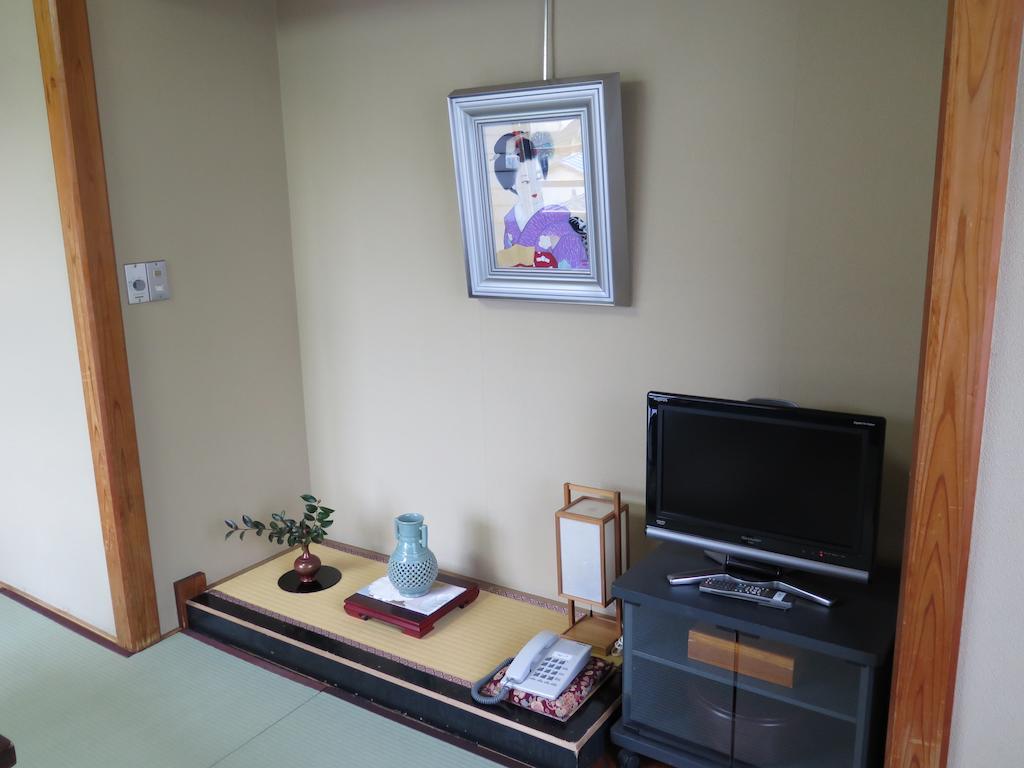 Kinugawa Kokusai Hotel Nikko Rum bild