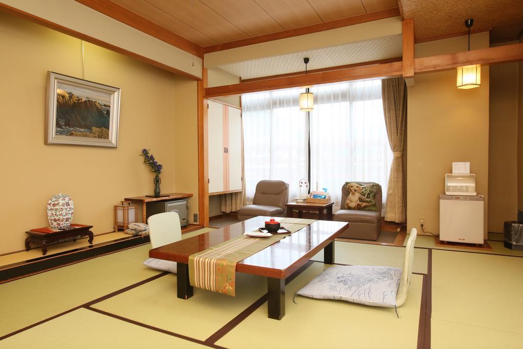 Kinugawa Kokusai Hotel Nikko Exteriör bild