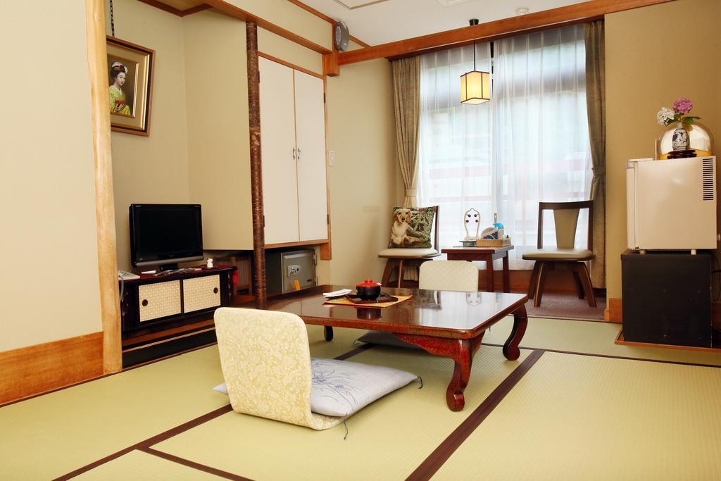 Kinugawa Kokusai Hotel Nikko Exteriör bild